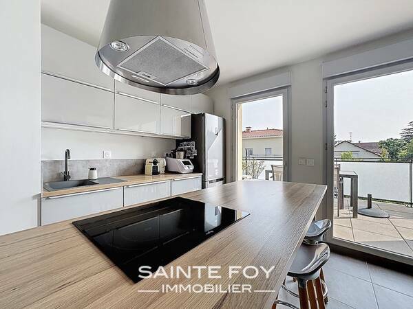 2026390 image4 - Sainte Foy Immobilier - Ce sont des agences immobilières dans l'Ouest Lyonnais spécialisées dans la location de maison ou d'appartement et la vente de propriété de prestige.