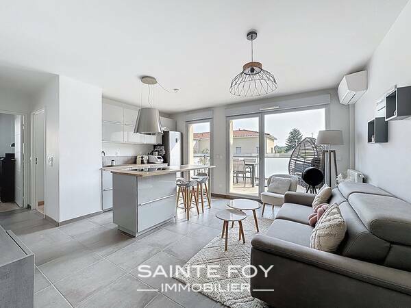 2026390 image3 - Sainte Foy Immobilier - Ce sont des agences immobilières dans l'Ouest Lyonnais spécialisées dans la location de maison ou d'appartement et la vente de propriété de prestige.