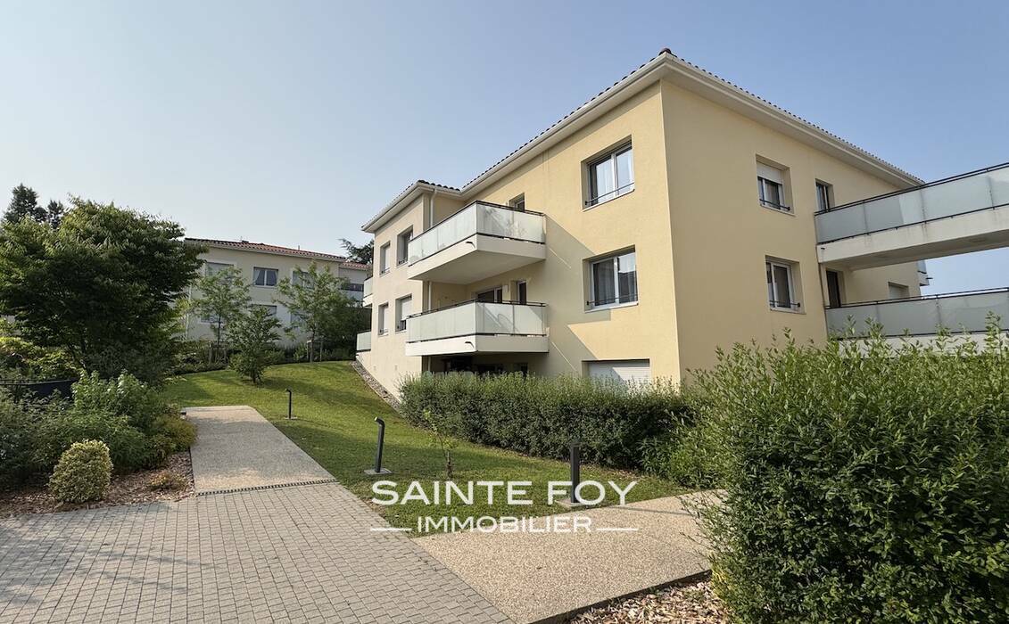 2026390 image1 - Sainte Foy Immobilier - Ce sont des agences immobilières dans l'Ouest Lyonnais spécialisées dans la location de maison ou d'appartement et la vente de propriété de prestige.