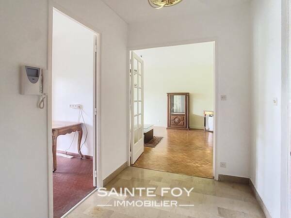 2026421 image7 - Sainte Foy Immobilier - Ce sont des agences immobilières dans l'Ouest Lyonnais spécialisées dans la location de maison ou d'appartement et la vente de propriété de prestige.