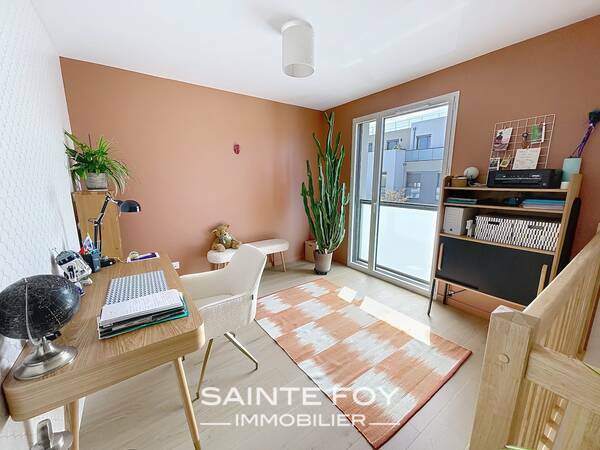 2026320 image8 - Sainte Foy Immobilier - Ce sont des agences immobilières dans l'Ouest Lyonnais spécialisées dans la location de maison ou d'appartement et la vente de propriété de prestige.