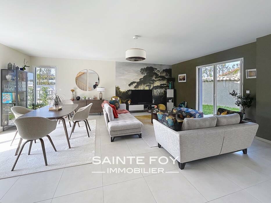 2026320 image1 - Sainte Foy Immobilier - Ce sont des agences immobilières dans l'Ouest Lyonnais spécialisées dans la location de maison ou d'appartement et la vente de propriété de prestige.