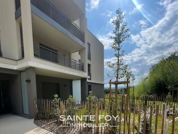 2026442 image8 - Sainte Foy Immobilier - Ce sont des agences immobilières dans l'Ouest Lyonnais spécialisées dans la location de maison ou d'appartement et la vente de propriété de prestige.