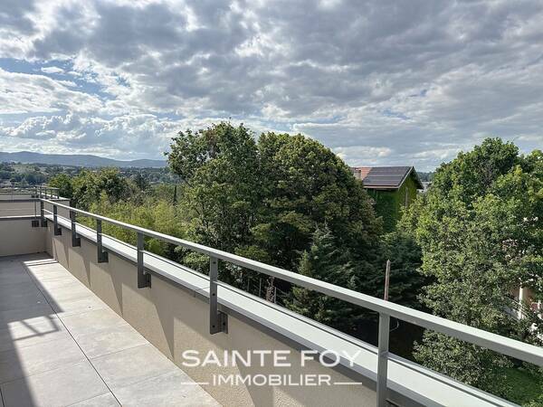 2026443 image8 - Sainte Foy Immobilier - Ce sont des agences immobilières dans l'Ouest Lyonnais spécialisées dans la location de maison ou d'appartement et la vente de propriété de prestige.