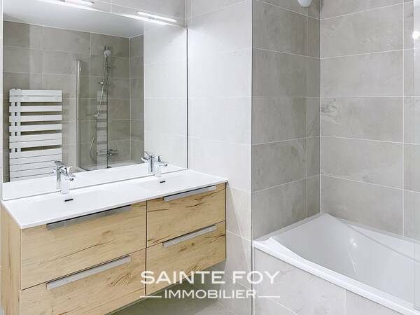 2026443 image3 - Sainte Foy Immobilier - Ce sont des agences immobilières dans l'Ouest Lyonnais spécialisées dans la location de maison ou d'appartement et la vente de propriété de prestige.