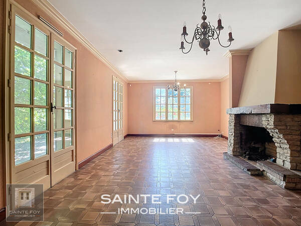 2026446 image4 - Sainte Foy Immobilier - Ce sont des agences immobilières dans l'Ouest Lyonnais spécialisées dans la location de maison ou d'appartement et la vente de propriété de prestige.