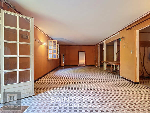 2026446 image7 - Sainte Foy Immobilier - Ce sont des agences immobilières dans l'Ouest Lyonnais spécialisées dans la location de maison ou d'appartement et la vente de propriété de prestige.