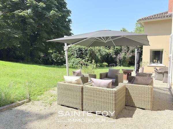 2026450 image10 - Sainte Foy Immobilier - Ce sont des agences immobilières dans l'Ouest Lyonnais spécialisées dans la location de maison ou d'appartement et la vente de propriété de prestige.