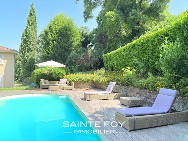 2026450 image2 - Sainte Foy Immobilier - Ce sont des agences immobilières dans l'Ouest Lyonnais spécialisées dans la location de maison ou d'appartement et la vente de propriété de prestige.