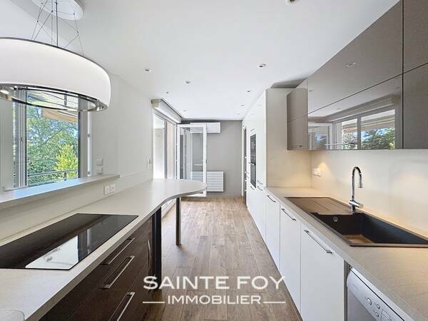 2026478 image4 - Sainte Foy Immobilier - Ce sont des agences immobilières dans l'Ouest Lyonnais spécialisées dans la location de maison ou d'appartement et la vente de propriété de prestige.
