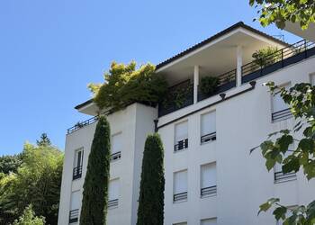 2026493 image1 - Sainte Foy Immobilier - Ce sont des agences immobilières dans l'Ouest Lyonnais spécialisées dans la location de maison ou d'appartement et la vente de propriété de prestige.