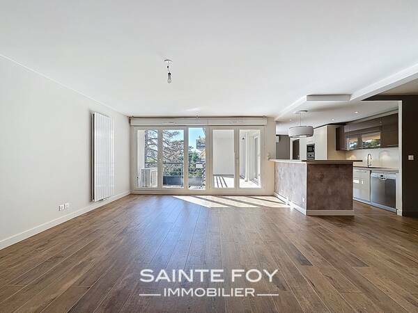 2026493 image2 - Sainte Foy Immobilier - Ce sont des agences immobilières dans l'Ouest Lyonnais spécialisées dans la location de maison ou d'appartement et la vente de propriété de prestige.