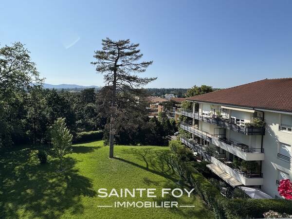 2026493 image9 - Sainte Foy Immobilier - Ce sont des agences immobilières dans l'Ouest Lyonnais spécialisées dans la location de maison ou d'appartement et la vente de propriété de prestige.