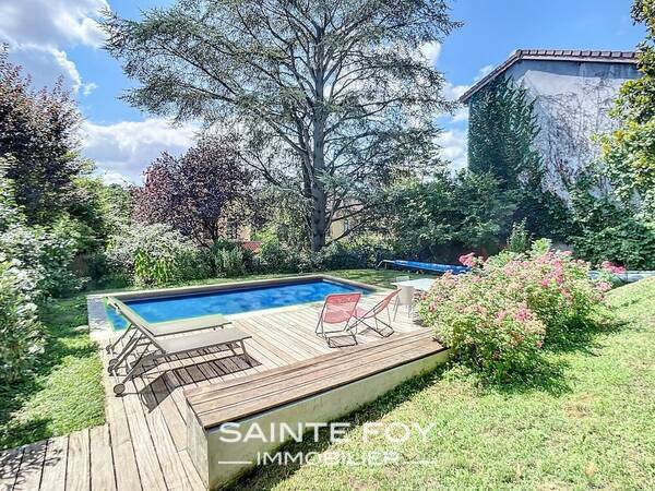 2026483 image9 - Sainte Foy Immobilier - Ce sont des agences immobilières dans l'Ouest Lyonnais spécialisées dans la location de maison ou d'appartement et la vente de propriété de prestige.