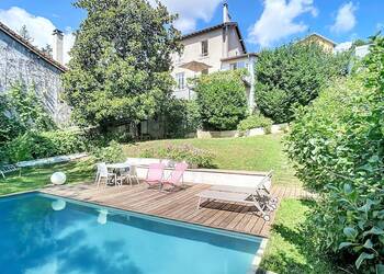 2026483 image1 - Sainte Foy Immobilier - Ce sont des agences immobilières dans l'Ouest Lyonnais spécialisées dans la location de maison ou d'appartement et la vente de propriété de prestige.