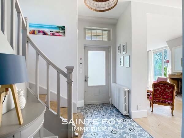2026483 image4 - Sainte Foy Immobilier - Ce sont des agences immobilières dans l'Ouest Lyonnais spécialisées dans la location de maison ou d'appartement et la vente de propriété de prestige.
