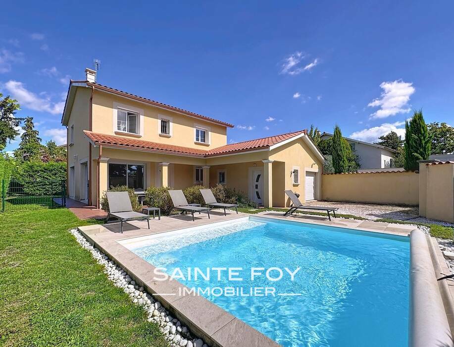 2026499 image1 - Sainte Foy Immobilier - Ce sont des agences immobilières dans l'Ouest Lyonnais spécialisées dans la location de maison ou d'appartement et la vente de propriété de prestige.