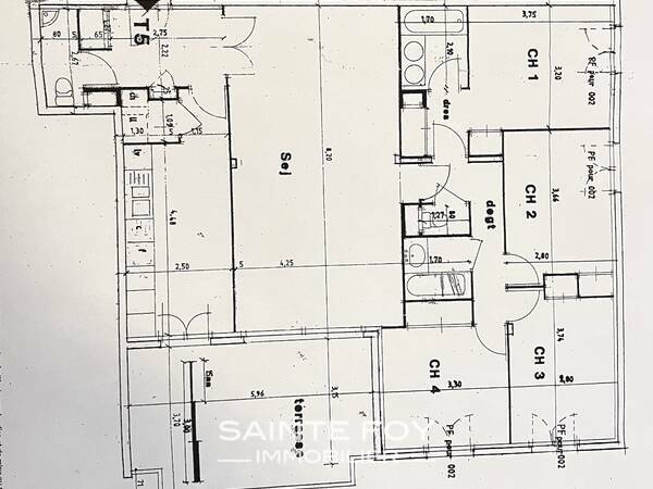 2026504 image9 - Sainte Foy Immobilier - Ce sont des agences immobilières dans l'Ouest Lyonnais spécialisées dans la location de maison ou d'appartement et la vente de propriété de prestige.