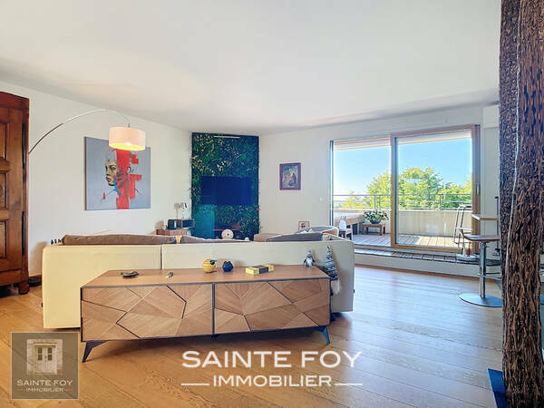 2026412 image3 - Sainte Foy Immobilier - Ce sont des agences immobilières dans l'Ouest Lyonnais spécialisées dans la location de maison ou d'appartement et la vente de propriété de prestige.