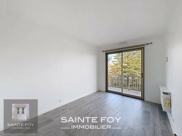 2026506 image6 - Sainte Foy Immobilier - Ce sont des agences immobilières dans l'Ouest Lyonnais spécialisées dans la location de maison ou d'appartement et la vente de propriété de prestige.