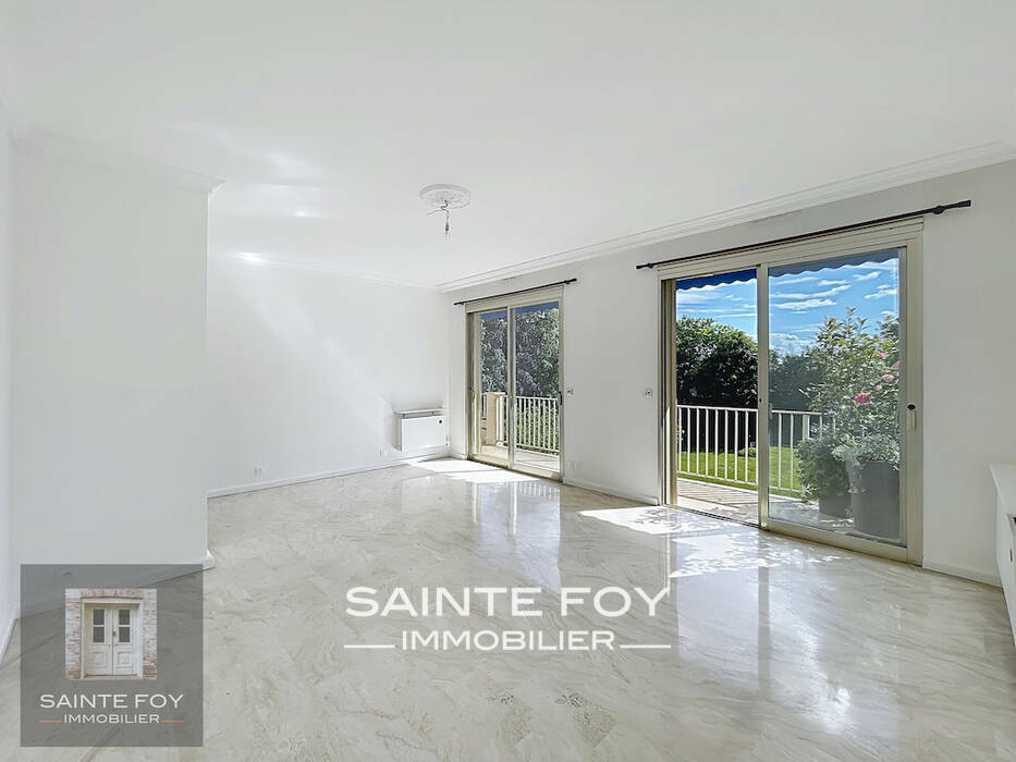 2026506 image1 - Sainte Foy Immobilier - Ce sont des agences immobilières dans l'Ouest Lyonnais spécialisées dans la location de maison ou d'appartement et la vente de propriété de prestige.