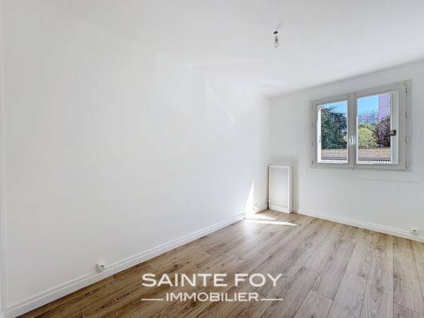 2026532 image7 - Sainte Foy Immobilier - Ce sont des agences immobilières dans l'Ouest Lyonnais spécialisées dans la location de maison ou d'appartement et la vente de propriété de prestige.