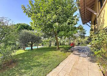 2026535 image1 - Sainte Foy Immobilier - Ce sont des agences immobilières dans l'Ouest Lyonnais spécialisées dans la location de maison ou d'appartement et la vente de propriété de prestige.