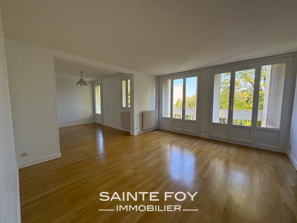2026534 image2 - Sainte Foy Immobilier - Ce sont des agences immobilières dans l'Ouest Lyonnais spécialisées dans la location de maison ou d'appartement et la vente de propriété de prestige.