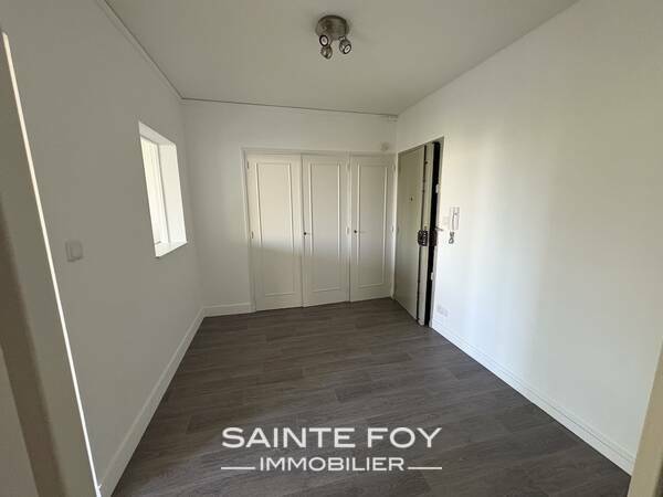 2026534 image8 - Sainte Foy Immobilier - Ce sont des agences immobilières dans l'Ouest Lyonnais spécialisées dans la location de maison ou d'appartement et la vente de propriété de prestige.