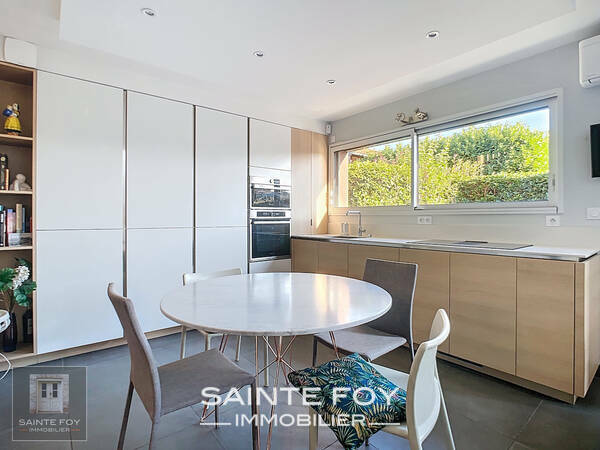 2026537 image2 - Sainte Foy Immobilier - Ce sont des agences immobilières dans l'Ouest Lyonnais spécialisées dans la location de maison ou d'appartement et la vente de propriété de prestige.