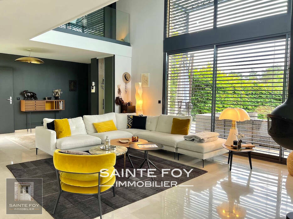 2026432 image1 - Sainte Foy Immobilier - Ce sont des agences immobilières dans l'Ouest Lyonnais spécialisées dans la location de maison ou d'appartement et la vente de propriété de prestige.