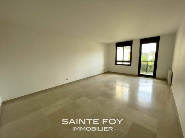 2026551 image4 - Sainte Foy Immobilier - Ce sont des agences immobilières dans l'Ouest Lyonnais spécialisées dans la location de maison ou d'appartement et la vente de propriété de prestige.