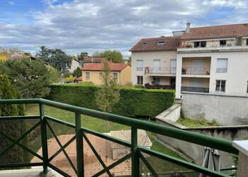 2026551 image1 - Sainte Foy Immobilier - Ce sont des agences immobilières dans l'Ouest Lyonnais spécialisées dans la location de maison ou d'appartement et la vente de propriété de prestige.