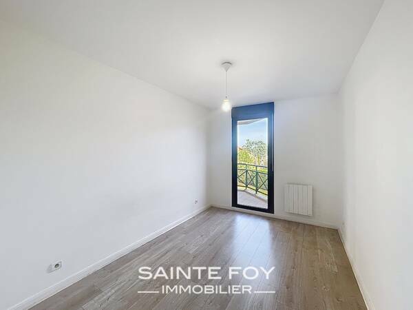 2026551 image5 - Sainte Foy Immobilier - Ce sont des agences immobilières dans l'Ouest Lyonnais spécialisées dans la location de maison ou d'appartement et la vente de propriété de prestige.