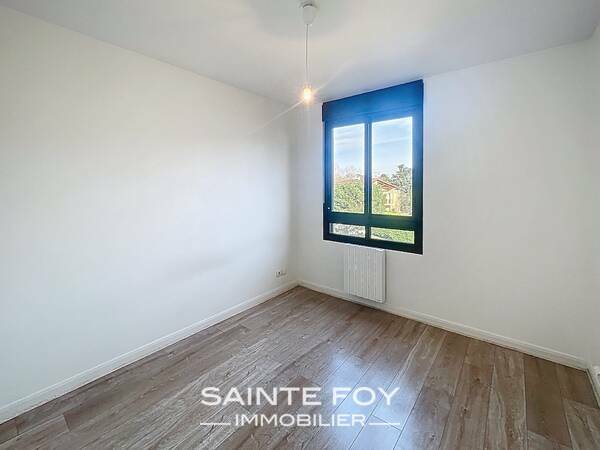 2026551 image6 - Sainte Foy Immobilier - Ce sont des agences immobilières dans l'Ouest Lyonnais spécialisées dans la location de maison ou d'appartement et la vente de propriété de prestige.