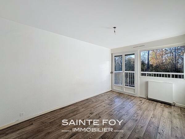 2026561 image6 - Sainte Foy Immobilier - Ce sont des agences immobilières dans l'Ouest Lyonnais spécialisées dans la location de maison ou d'appartement et la vente de propriété de prestige.