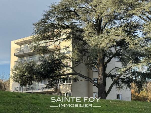 2026561 image9 - Sainte Foy Immobilier - Ce sont des agences immobilières dans l'Ouest Lyonnais spécialisées dans la location de maison ou d'appartement et la vente de propriété de prestige.