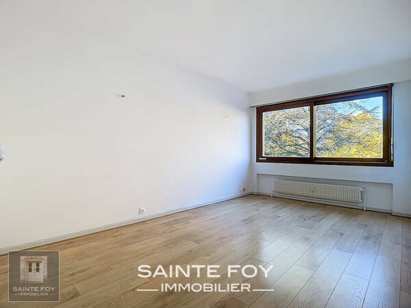 2026545 image6 - Sainte Foy Immobilier - Ce sont des agences immobilières dans l'Ouest Lyonnais spécialisées dans la location de maison ou d'appartement et la vente de propriété de prestige.