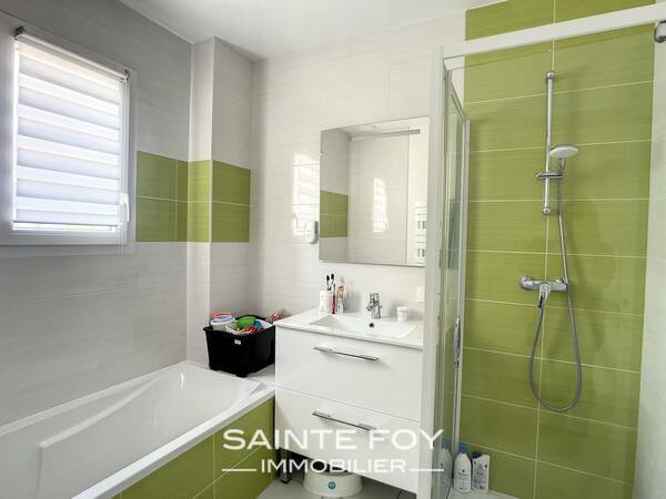 2026549 image6 - Sainte Foy Immobilier - Ce sont des agences immobilières dans l'Ouest Lyonnais spécialisées dans la location de maison ou d'appartement et la vente de propriété de prestige.