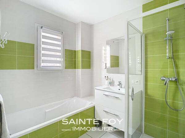 2026549 image9 - Sainte Foy Immobilier - Ce sont des agences immobilières dans l'Ouest Lyonnais spécialisées dans la location de maison ou d'appartement et la vente de propriété de prestige.