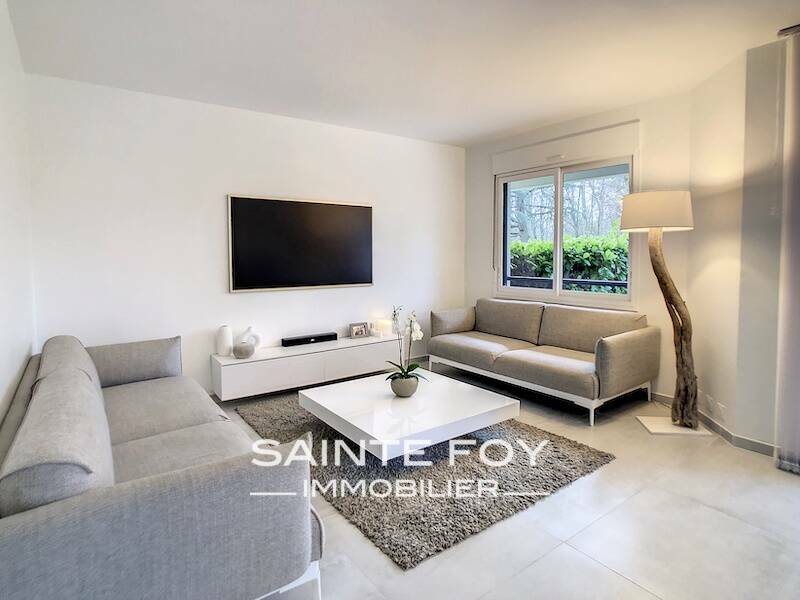 2026565 image1 - Sainte Foy Immobilier - Ce sont des agences immobilières dans l'Ouest Lyonnais spécialisées dans la location de maison ou d'appartement et la vente de propriété de prestige.