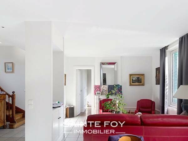 2026568 image2 - Sainte Foy Immobilier - Ce sont des agences immobilières dans l'Ouest Lyonnais spécialisées dans la location de maison ou d'appartement et la vente de propriété de prestige.