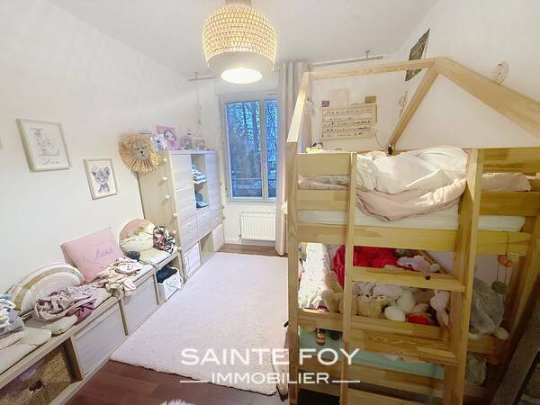 10113 image4 - Sainte Foy Immobilier - Ce sont des agences immobilières dans l'Ouest Lyonnais spécialisées dans la location de maison ou d'appartement et la vente de propriété de prestige.