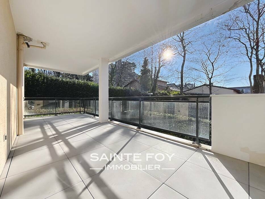 10113 image1 - Sainte Foy Immobilier - Ce sont des agences immobilières dans l'Ouest Lyonnais spécialisées dans la location de maison ou d'appartement et la vente de propriété de prestige.