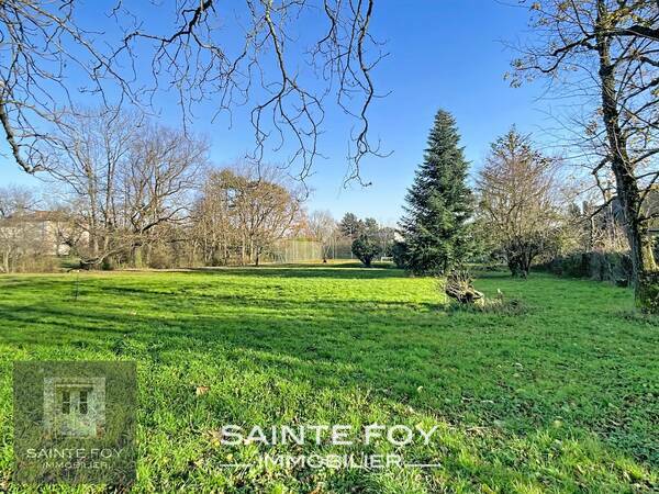 2026607 image2 - Sainte Foy Immobilier - Ce sont des agences immobilières dans l'Ouest Lyonnais spécialisées dans la location de maison ou d'appartement et la vente de propriété de prestige.