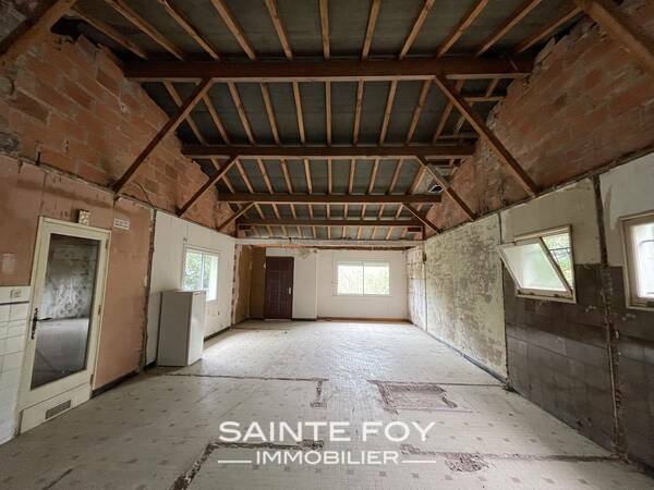 2026609 image5 - Sainte Foy Immobilier - Ce sont des agences immobilières dans l'Ouest Lyonnais spécialisées dans la location de maison ou d'appartement et la vente de propriété de prestige.