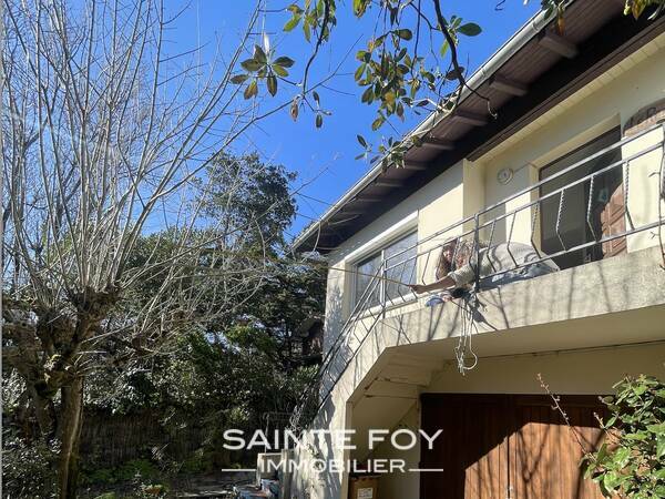 2026609 image8 - Sainte Foy Immobilier - Ce sont des agences immobilières dans l'Ouest Lyonnais spécialisées dans la location de maison ou d'appartement et la vente de propriété de prestige.