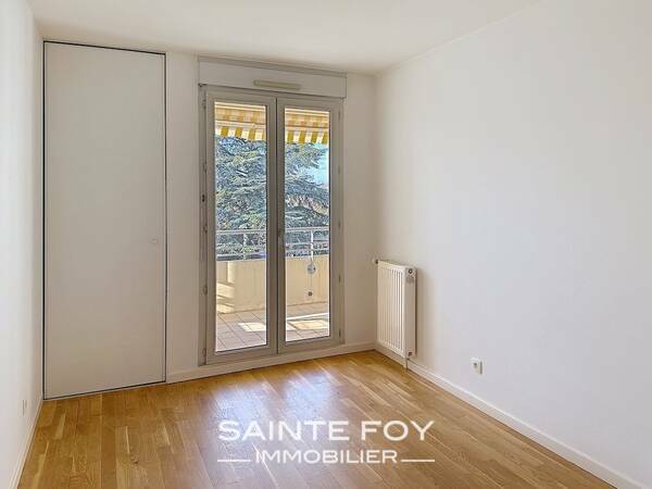 2026234 image6 - Sainte Foy Immobilier - Ce sont des agences immobilières dans l'Ouest Lyonnais spécialisées dans la location de maison ou d'appartement et la vente de propriété de prestige.