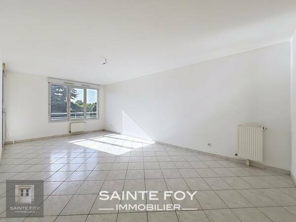 2026234 image2 - Sainte Foy Immobilier - Ce sont des agences immobilières dans l'Ouest Lyonnais spécialisées dans la location de maison ou d'appartement et la vente de propriété de prestige.