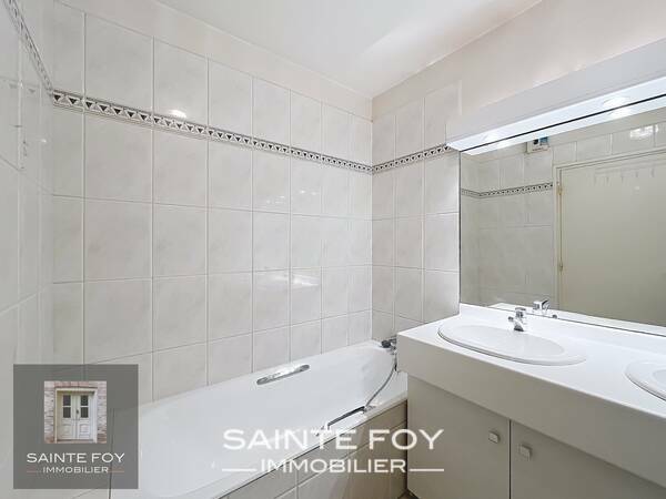 2026615 image6 - Sainte Foy Immobilier - Ce sont des agences immobilières dans l'Ouest Lyonnais spécialisées dans la location de maison ou d'appartement et la vente de propriété de prestige.